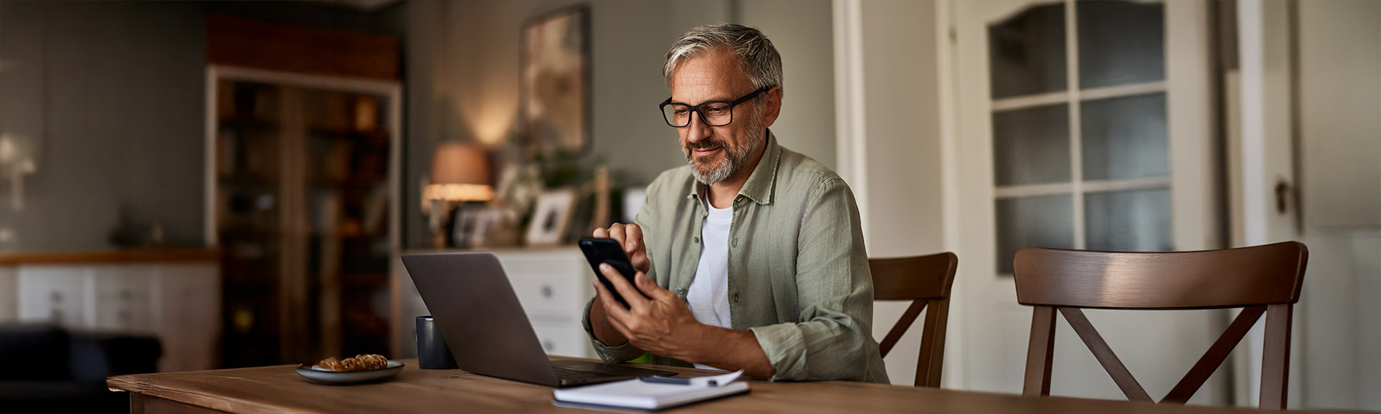 Plan ahorro divina seguros hero